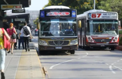 Colectivos del AMBA reducen frecuencias por el aumento del&nbsp;gasoil